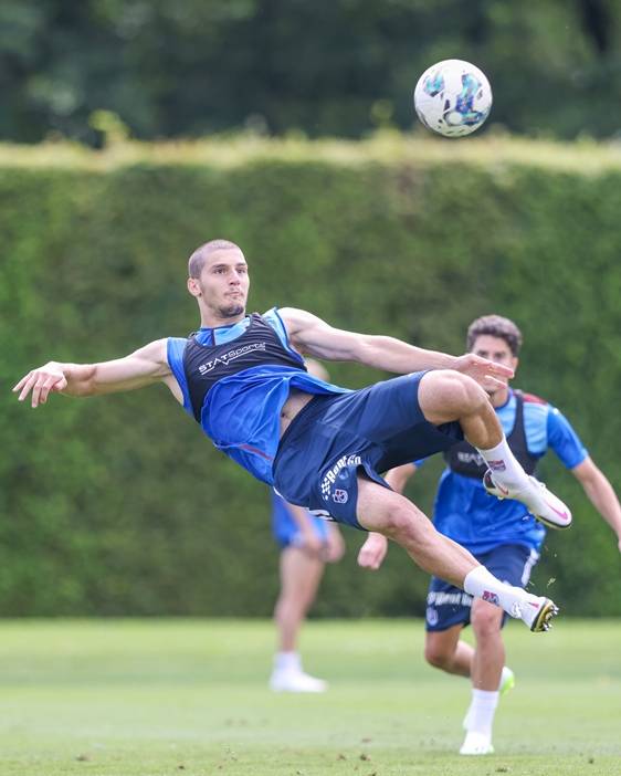 Trabzonspor Slovenya Kampında Tempoyu Artırdı: Nenad Bjelica'dan Taktik Prova 45